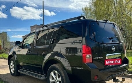 Nissan Pathfinder, 2013 год, 2 000 000 рублей, 3 фотография