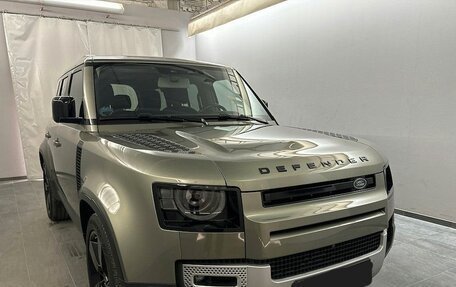 Land Rover Defender II, 2021 год, 5 600 000 рублей, 2 фотография