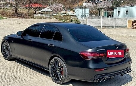 Mercedes-Benz E-Класс AMG, 2022 год, 6 587 080 рублей, 4 фотография