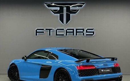 Audi R8, 2016 год, 13 400 000 рублей, 2 фотография