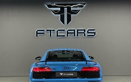 Audi R8, 2016 год, 13 400 000 рублей, 4 фотография