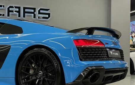 Audi R8, 2016 год, 13 400 000 рублей, 7 фотография