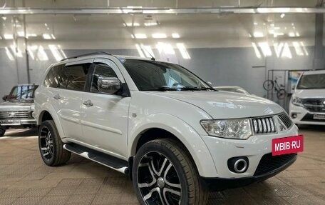 Mitsubishi Pajero Sport II рестайлинг, 2012 год, 1 550 000 рублей, 3 фотография