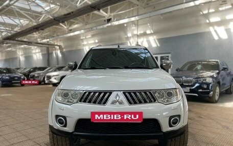 Mitsubishi Pajero Sport II рестайлинг, 2012 год, 1 550 000 рублей, 2 фотография