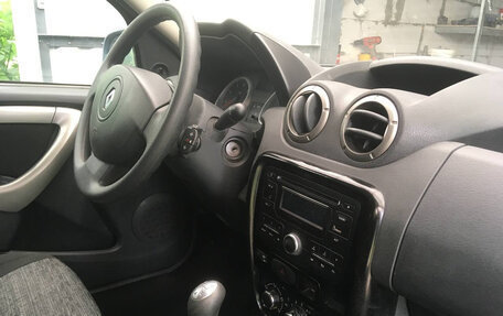 Renault Duster I рестайлинг, 2014 год, 935 000 рублей, 2 фотография