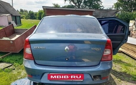 Renault Logan I, 2014 год, 300 000 рублей, 2 фотография