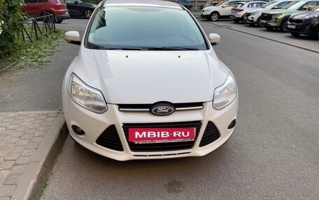 Ford Focus III, 2011 год, 715 000 рублей, 2 фотография