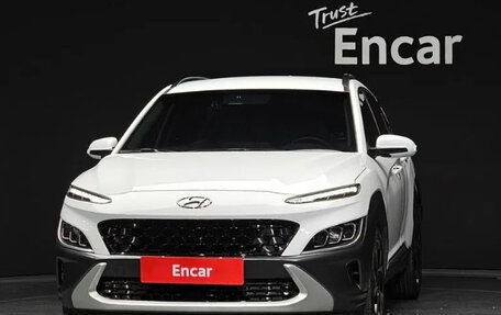 Hyundai Kona I, 2021 год, 1 840 000 рублей, 2 фотография