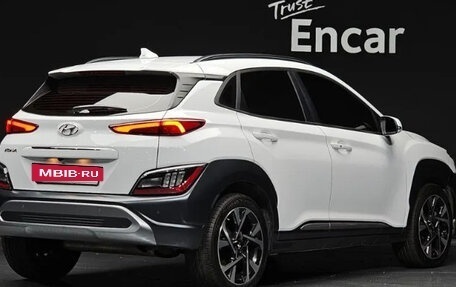 Hyundai Kona I, 2021 год, 1 840 000 рублей, 3 фотография
