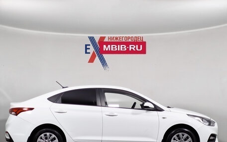 Hyundai Solaris II рестайлинг, 2018 год, 799 000 рублей, 3 фотография