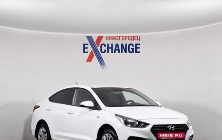 Hyundai Solaris II рестайлинг, 2018 год, 799 000 рублей, 2 фотография