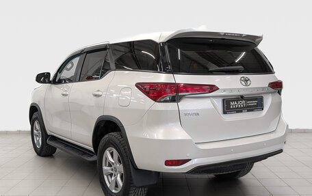 Toyota Fortuner II, 2019 год, 3 350 000 рублей, 7 фотография
