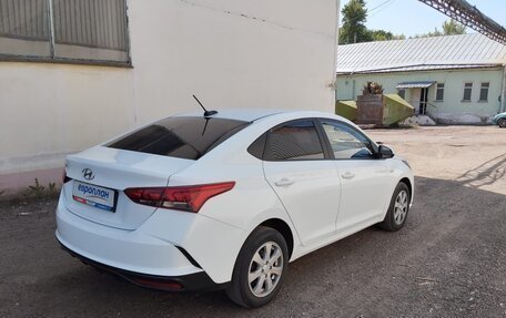 Hyundai Solaris II рестайлинг, 2020 год, 1 100 000 рублей, 3 фотография
