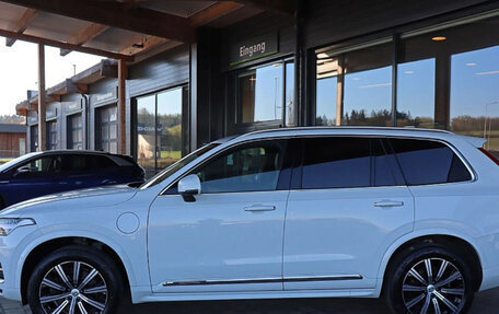 Volvo XC90 II рестайлинг, 2022 год, 4 930 000 рублей, 3 фотография