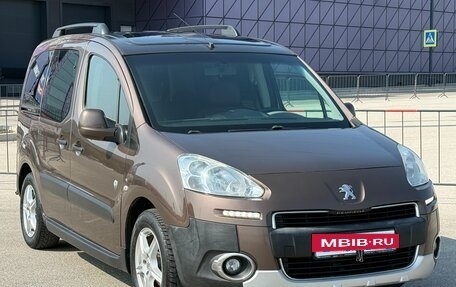 Peugeot Partner II рестайлинг 2, 2012 год, 1 077 000 рублей, 3 фотография