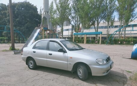 ЗАЗ Sens, 2004 год, 260 000 рублей, 2 фотография