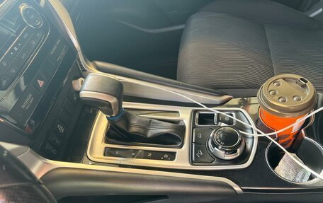 Mitsubishi Pajero Sport III рестайлинг, 2018 год, 2 600 000 рублей, 1 фотография