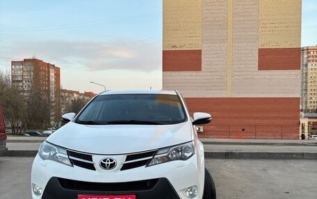 Toyota RAV4, 2014 год, 1 710 000 рублей, 1 фотография
