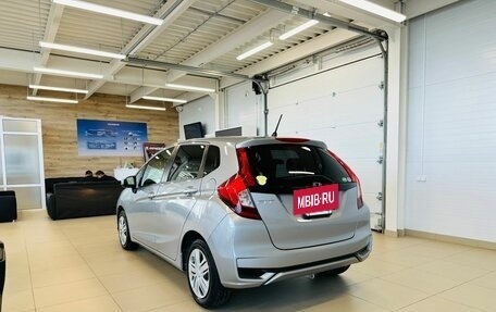 Honda Fit III, 2018 год, 4 фотография