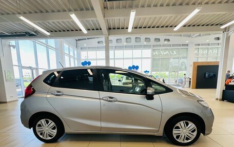 Honda Fit III, 2018 год, 7 фотография