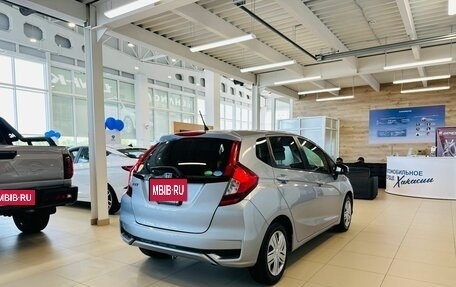 Honda Fit III, 2018 год, 6 фотография