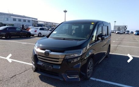 Honda Stepwgn IV, 2017 год, 2 130 000 рублей, 3 фотография
