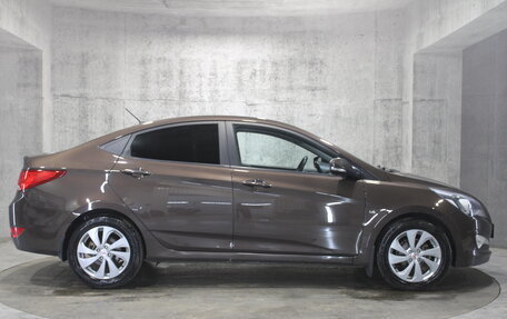 Hyundai Solaris II рестайлинг, 2016 год, 1 045 000 рублей, 4 фотография