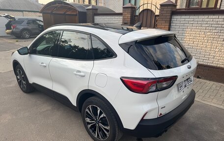 Ford Escape, 2022 год, 2 150 000 рублей, 7 фотография
