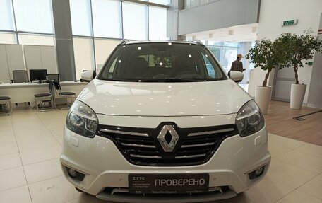 Renault Koleos I рестайлинг 2, 2015 год, 1 242 000 рублей, 2 фотография