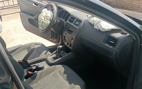 Volkswagen Jetta VI, 2015 год, 350 000 рублей, 4 фотография