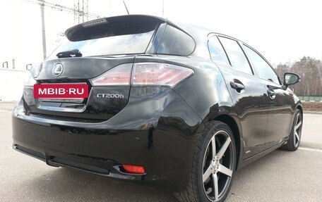 Lexus CT I рестайлинг, 2011 год, 1 590 000 рублей, 8 фотография