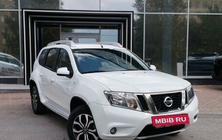 Nissan Terrano III, 2016 год, 1 275 000 рублей, 3 фотография