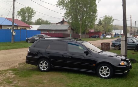Toyota Caldina, 2001 год, 670 000 рублей, 3 фотография