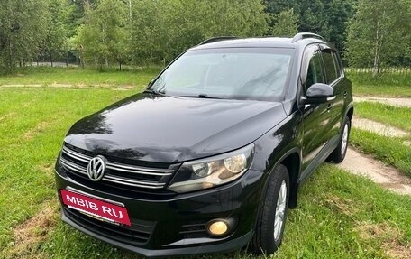 Volkswagen Tiguan I, 2011 год, 917 000 рублей, 2 фотография