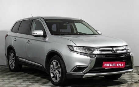 Mitsubishi Outlander III рестайлинг 3, 2016 год, 1 279 585 рублей, 3 фотография