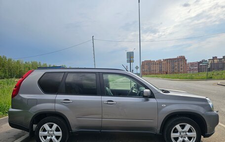 Nissan X-Trail, 2010 год, 900 000 рублей, 4 фотография