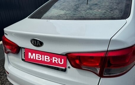 KIA Rio III рестайлинг, 2017 год, 890 000 рублей, 2 фотография