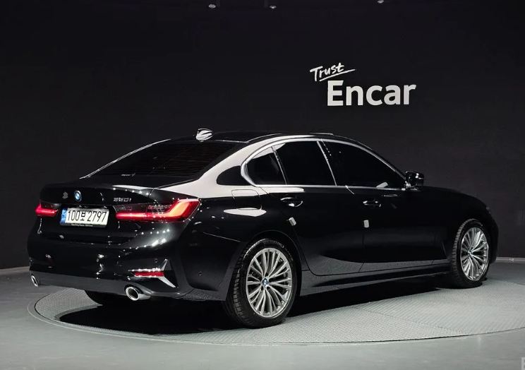 BMW 3 серия G20, 2022 год, 4 250 000 рублей, 2 фотография
