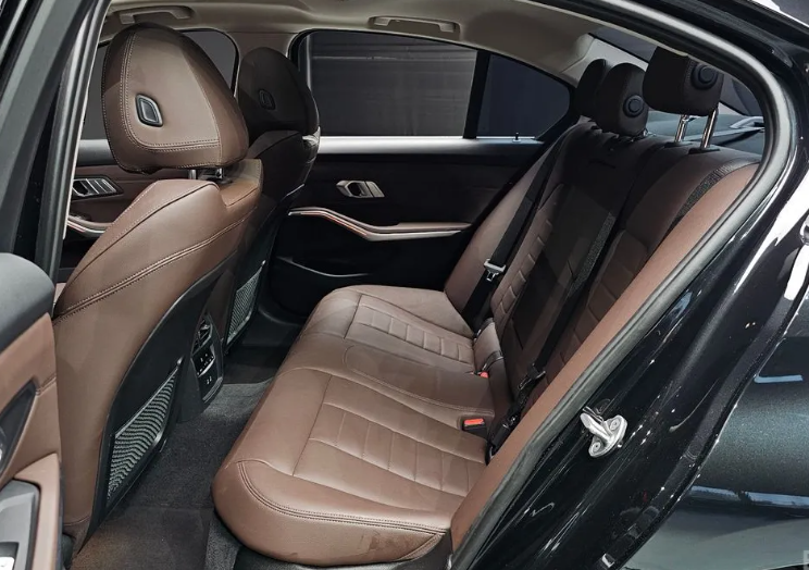 BMW 3 серия G20, 2022 год, 4 250 000 рублей, 12 фотография