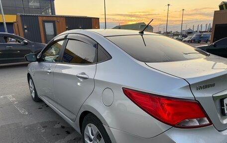 Hyundai Solaris II рестайлинг, 2014 год, 899 000 рублей, 4 фотография