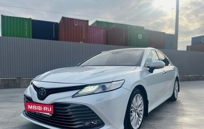 Toyota Camry, 2018 год, 3 100 000 рублей, 1 фотография