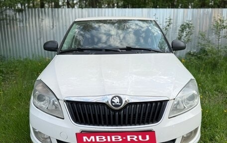 Skoda Fabia II, 2010 год, 440 000 рублей, 3 фотография