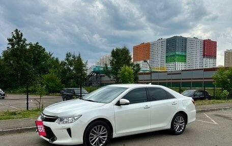Toyota Camry, 2017 год, 2 030 000 рублей, 2 фотография