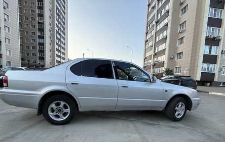 Toyota Camry, 1987 год, 400 000 рублей, 4 фотография