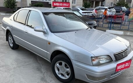 Toyota Camry, 1987 год, 400 000 рублей, 3 фотография
