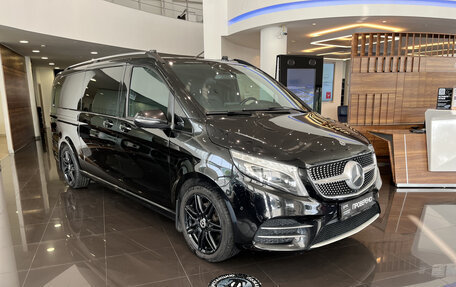 Mercedes-Benz V-Класс, 2020 год, 7 182 000 рублей, 3 фотография