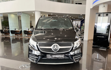 Mercedes-Benz V-Класс, 2020 год, 7 182 000 рублей, 2 фотография