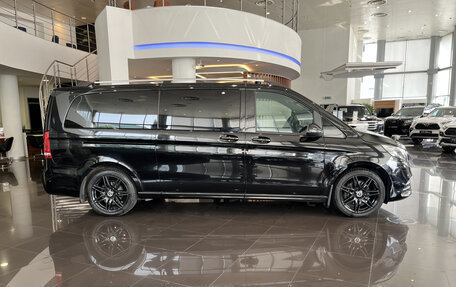 Mercedes-Benz V-Класс, 2020 год, 7 182 000 рублей, 4 фотография
