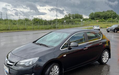 Opel Astra J, 2013 год, 880 000 рублей, 3 фотография