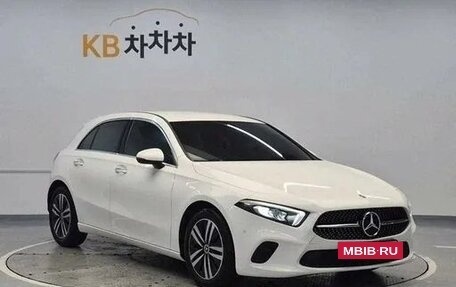 Mercedes-Benz A-Класс, 2022 год, 2 179 000 рублей, 2 фотография